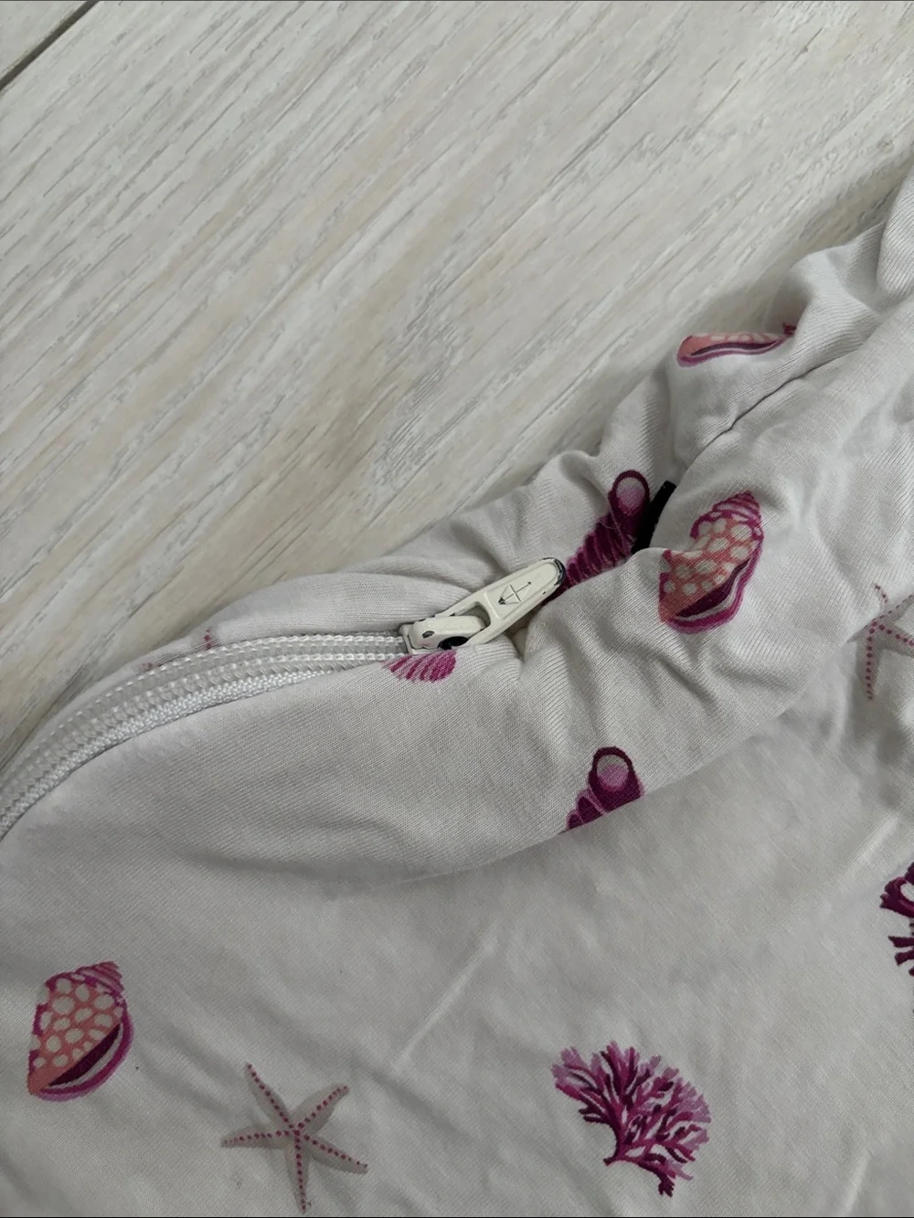 Kyte BABY Raspberry Shell Sleep Sack - pink seashell print - Picture 2 of 5